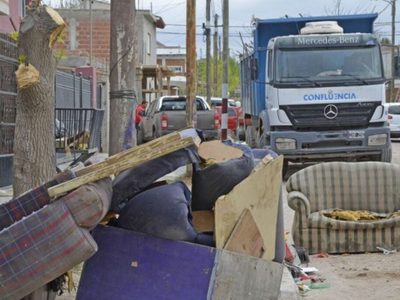 El operativo de limpieza Puerta a Puerta llega a más barrios de Neuquén Capital