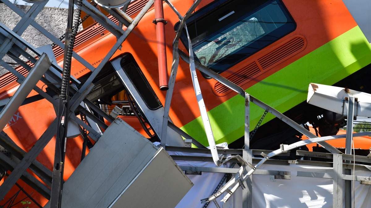 El Tren siniestrado en la estación Olivos de la Línea 12