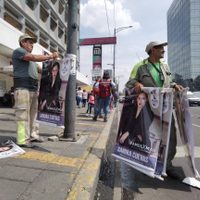 Sandra Cuevas desata polémica por tapizar la alcaldía Cuauhtémoc con su imagen