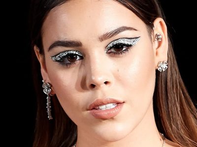 Make up: cómo lograr en casa el delineado geométrico y minimalista, inspirado en los 60 para esta temporada