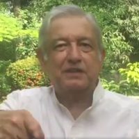 Saqueos, 'estrategia fascista” del régimen: AMLO; Morena va por extraordinario antigasolinazo