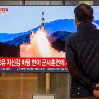 Corea del Norte lanza por segundo día consecutivo un misil balístico hacia el mar de Japón