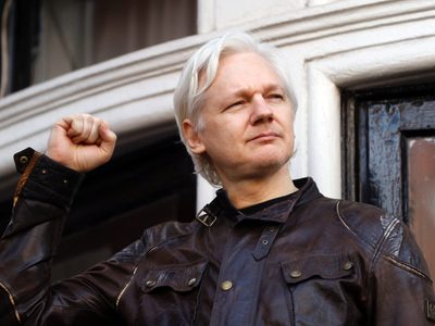 Familia de Assange agradece a AMLO “su valor”