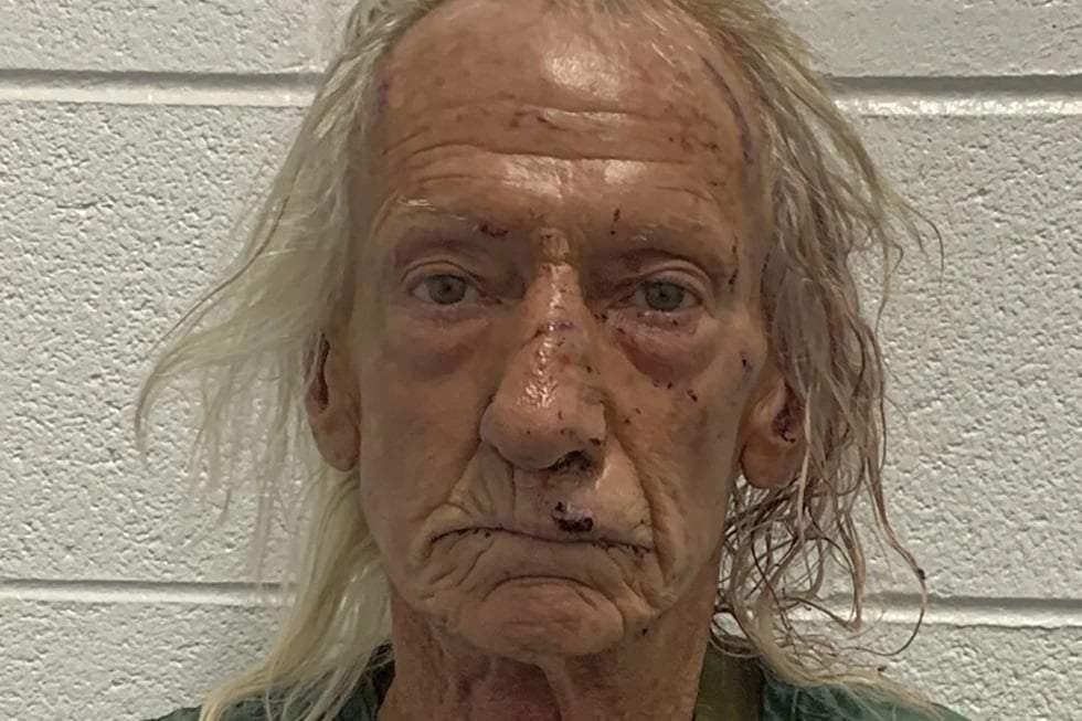 Joseph M. Czuba fue acusado de crimen de odio en Illinois por matar a puñaladas a un niño y herir a una mujer porque eran musulmanes