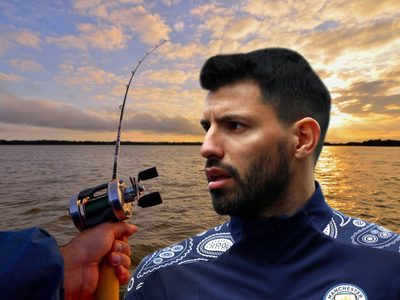 Un paseo bien "argento": Kun Agüero viajó a Corrientes y practicó la pesca deportiva