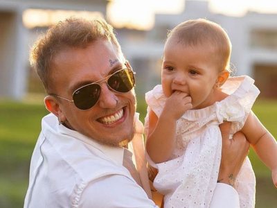 Lo lleva en la sangre: Abril, la hija de El Polaco, y un show musical para derretirse de amor