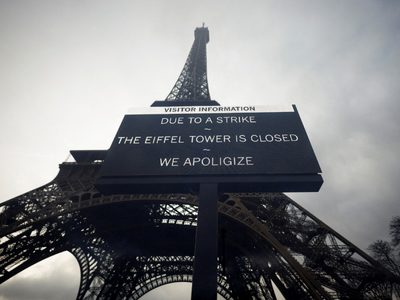 Cierra la Torre Eiffel debido a una huelga
