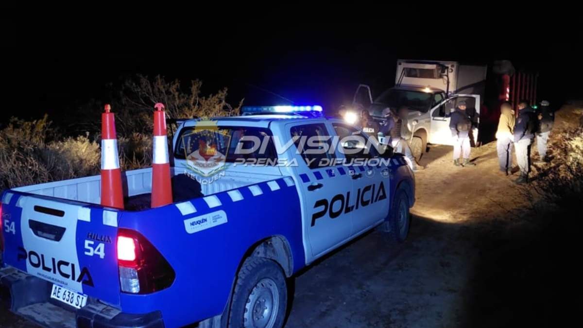 Operativo policial en Picún Leufú. Fuente: Facebook