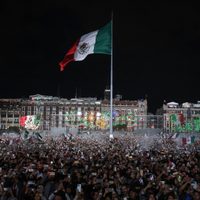 Policías de la CDMX recuperan 14 celulares robados en el Grito de Independencia