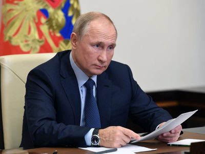 Putin firma ley que permite a aerolíneas rusas apropiarse de los aviones que rentan