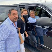 Félix Salgado Macedonio presume foto con AMLO