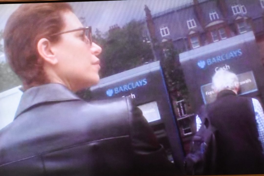 Karime Macías sigue en Inglaterra Foto Yerania Rolón