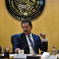 Actuales consejeros no pueden aspirar al cargo de presidente del INE: Mier