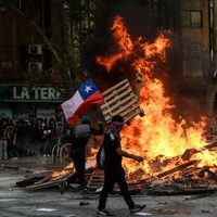 Al menos dos muertos y cientos de detenidos después del 18-O en Chile