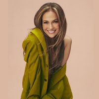 Un fuego: Jennifer López apuesta por un item de moda que no pasa desapercibido y que es furor esta temporada