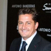 "Te extrañamos": el desgarrador mensaje del hermano de Luis Miguel para su madre
