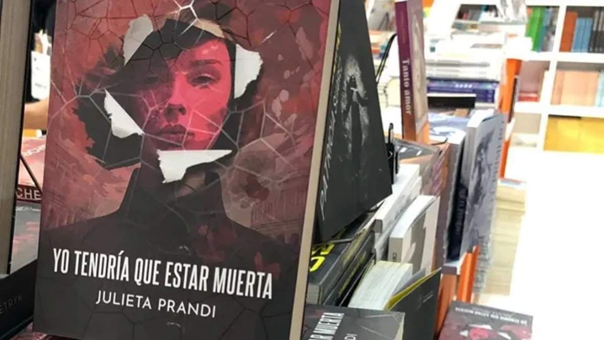 "Yo debería estar muerta": de qué se trata el libro de Julieta Prandi