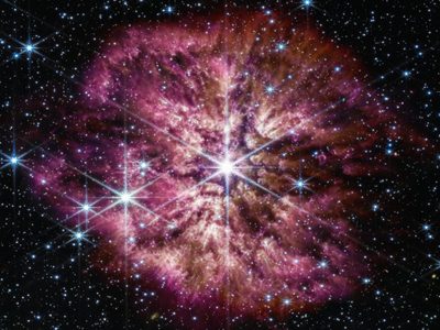 El telescopio Webb capta una estrella al borde de la muerte