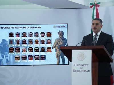 Los 26 expulsados seguían delinquiendo desde prisión: García Harfuch