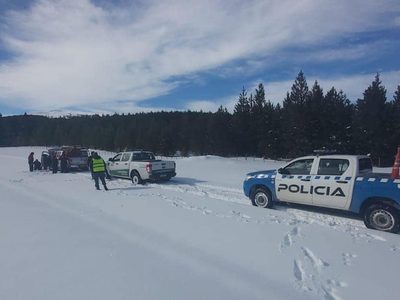 El fin de semana continuó la asistencia a crianceros varados