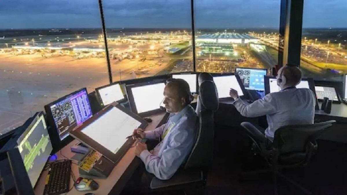 Controladores aéreos. Fuente: (Instagram)