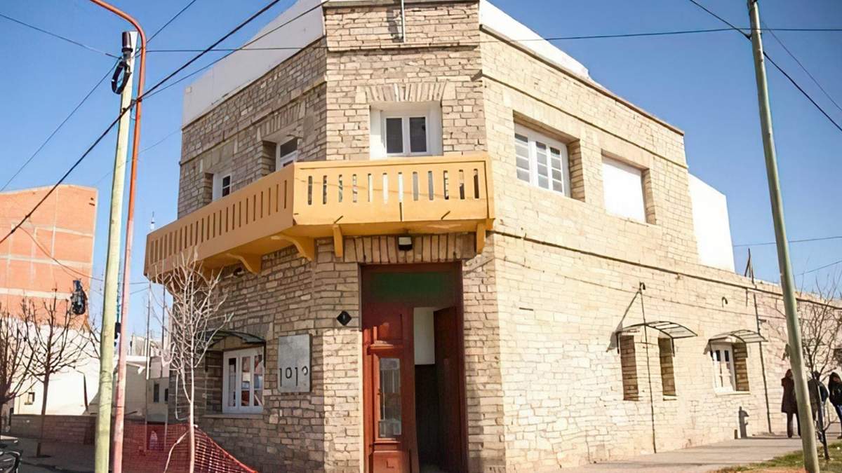Museo Histórico Municipal, emblemático edificio en el centro de la ciudad. Fuente: (Twitter).