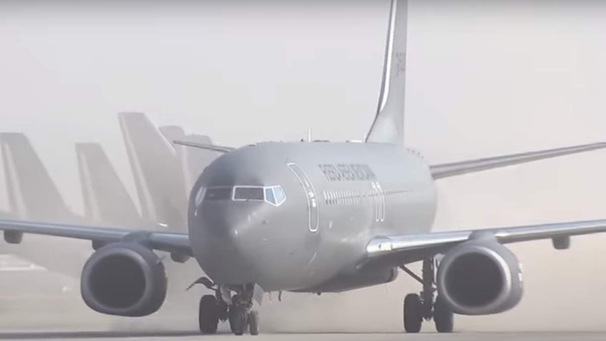 El presidente López Obrador voló desde el AICM al aeropuerto de Santa Lucía
