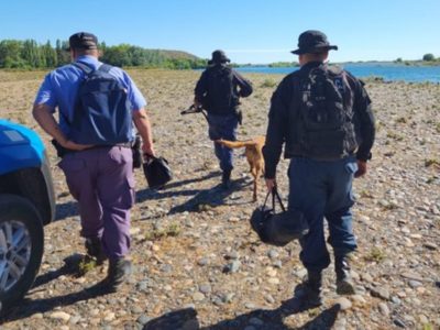 Con el uso de un drone, continúa la búsqueda del pescador en Piedra del Águila