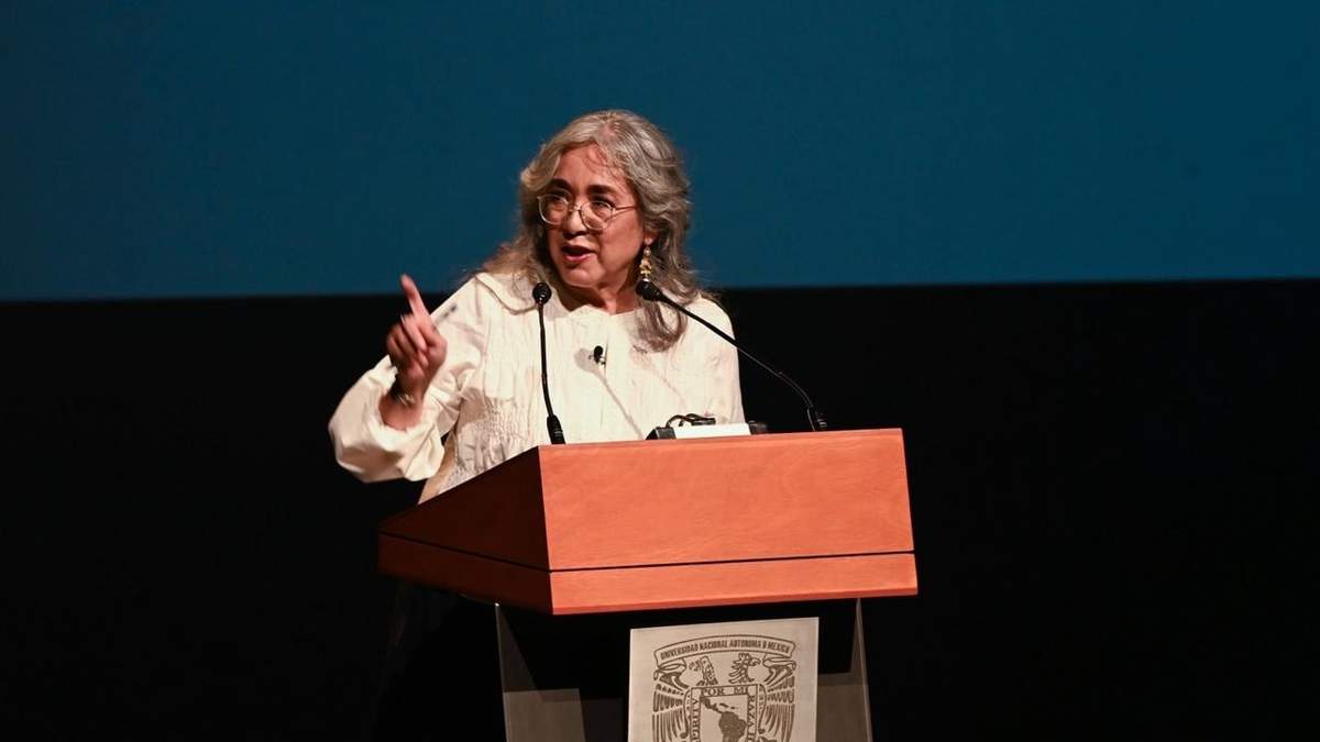 La escritora