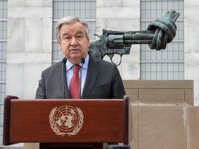 Guterres dice que el mundo necesita "voces fuertes" que apuesten por la paz tras elección León XIV