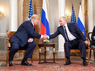 Trump pide a Putin no agravar el conflicto con Ucrania
