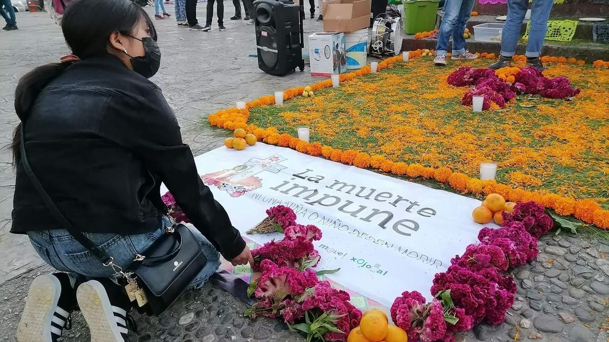 Prendieron luces y evocaron a la memoria a aquellas niñas, niños y adolescentes que murieron
