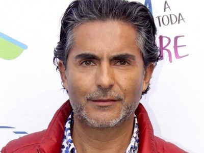 ¡Muy en serio! Raúl Araiza y su nueva novia dan tremendo paso... ¡Felicidades!
