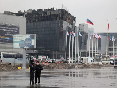 Rusia detiene a 11 por ataque a teatro en Moscú que mató a 133 personas