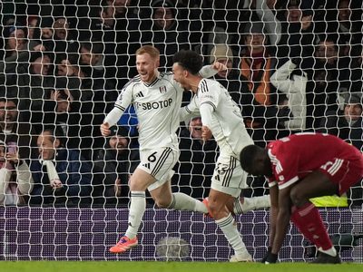 Fulham rescata agónico empate 2-2 ante Liverpool a un minuto del final del partido (Video)