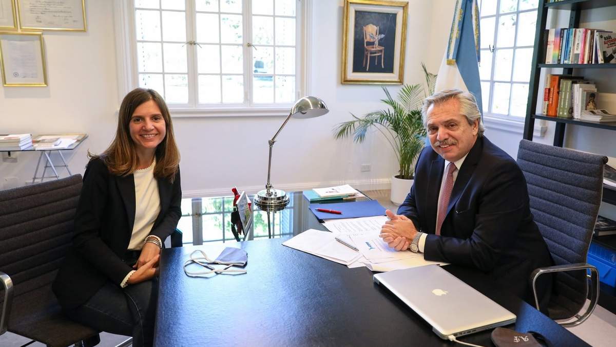Fernanda Raverta y Alberto Fernández. Fuente: (Casa Rosada)