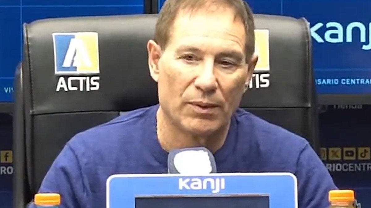 Ariel Holan, el técnico de Rosario Central.