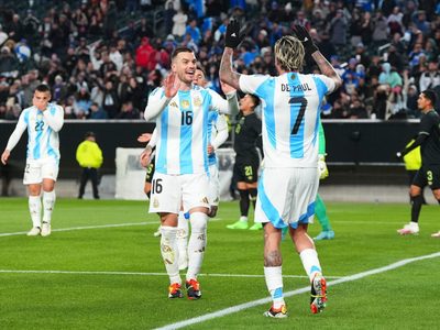 Gracias a la Selección Argentina: la emotiva carta que le dejó Lo Celso a De Paul tras su reencuentro