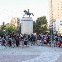 Los ciclistas de Neuquén se manifestaron exigiendo seguridad