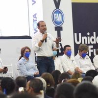 Marko Cortés pide detener las mañaneras de AMLO durante el proceso electoral