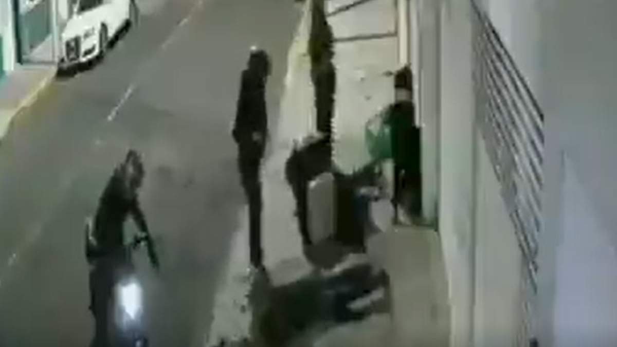 Los asaltantes obligaron a los repartidores a tirarse al piso