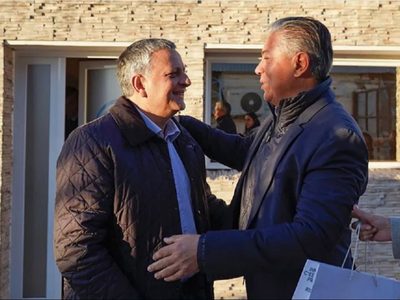 Una donación de YPF permitirá sumar tres millones de dólares al financiamiento de las Becas Gregorio Álvarez