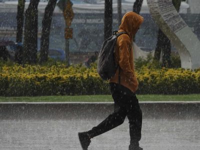 Fiestas patrias con lluvias intensas: tormenta Ileana y onda tropical 22 azotarán de viernes a lunes