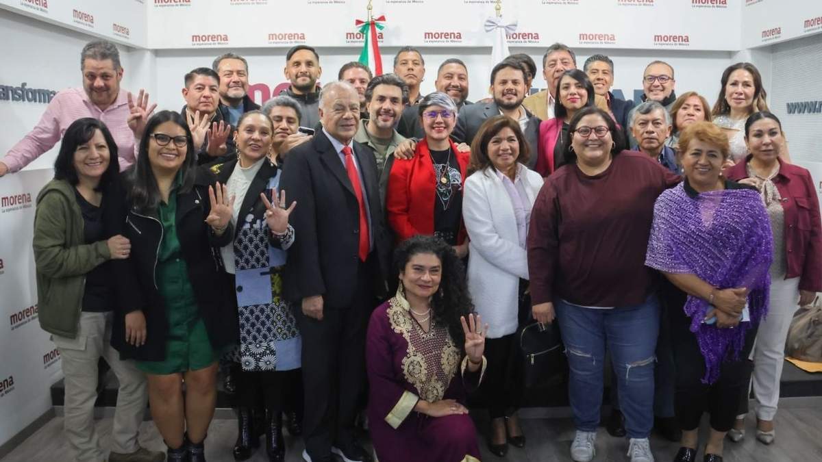Dirigentes morenistas durante el anuncio de que Circe Camacho será la candidata en Xochimilco