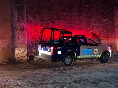 Guanajuato: Comando irrumpe en posada y mata a 12; en ataque a barbería matan a seis