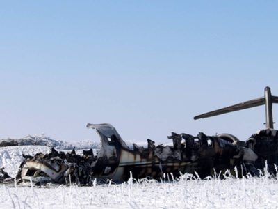 Un avión militar afgano se estrella en Uzbekistán