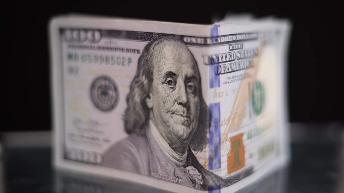 El dólar blue cotizará a un mayor valor que el miércoles. Fuente: (Twitter)