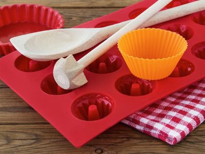 Con solo 3 ingredientes, así podés limpiar los utensilios de cocina de silicona y mantenerlos cuidados