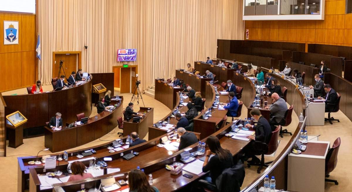 La 13° sesión de la Legislatura neuquina. Fuente: (Twitter)