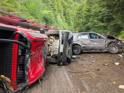 Volcó un camión cerca del Paso Samoré y el tránsito quedó restringido